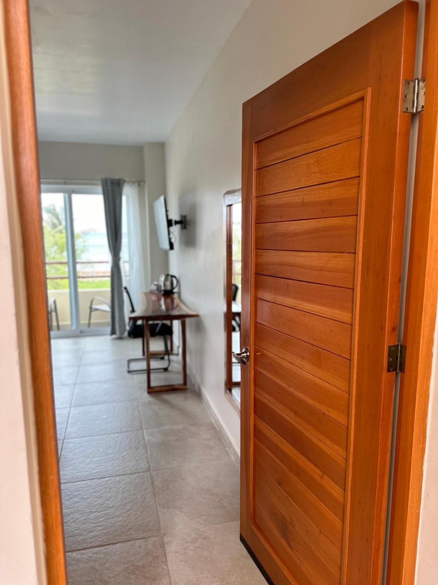 Oneiro Suites With Sea View Mahahual Extérieur photo
