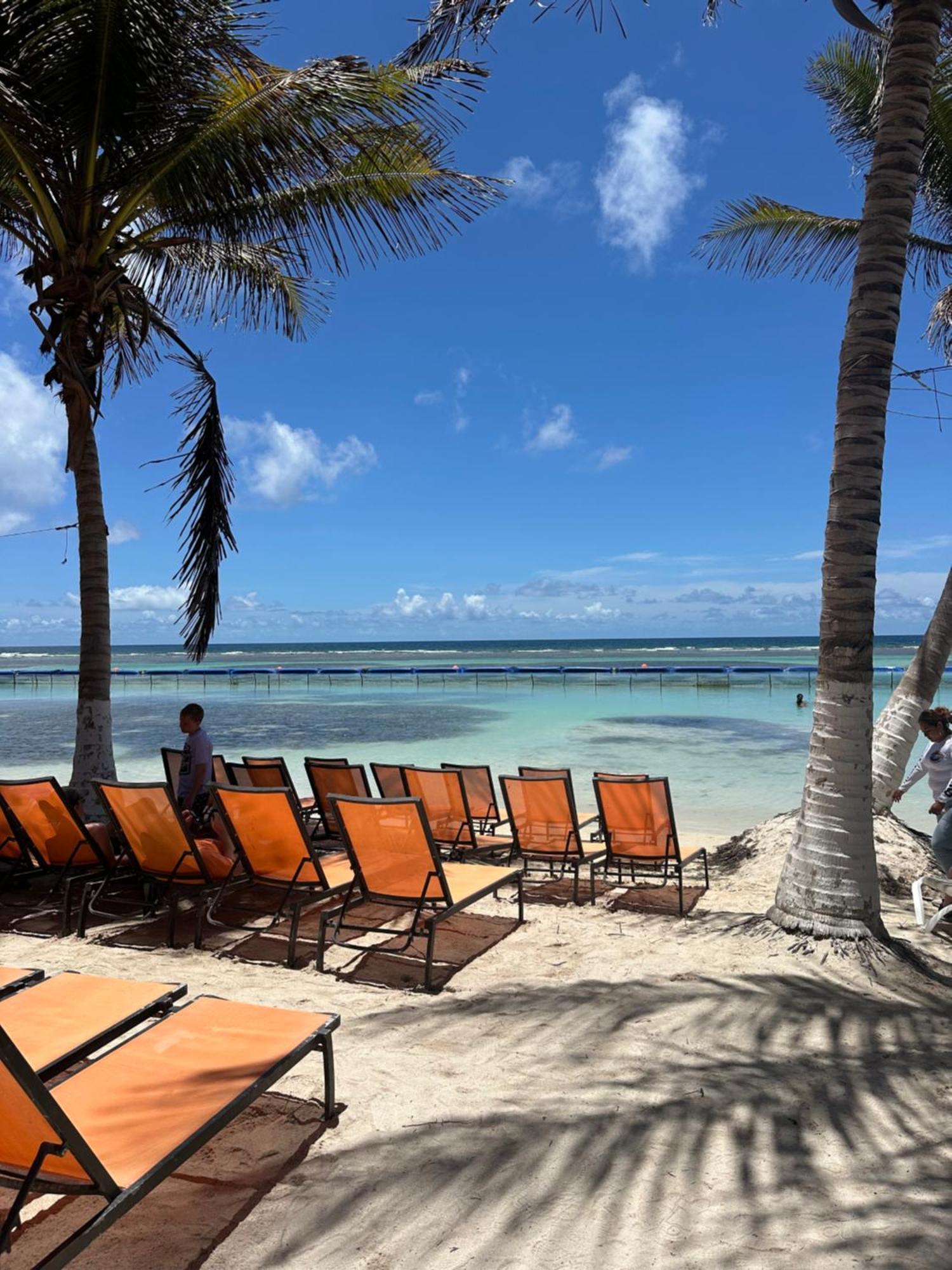 Oneiro Suites With Sea View Mahahual Extérieur photo