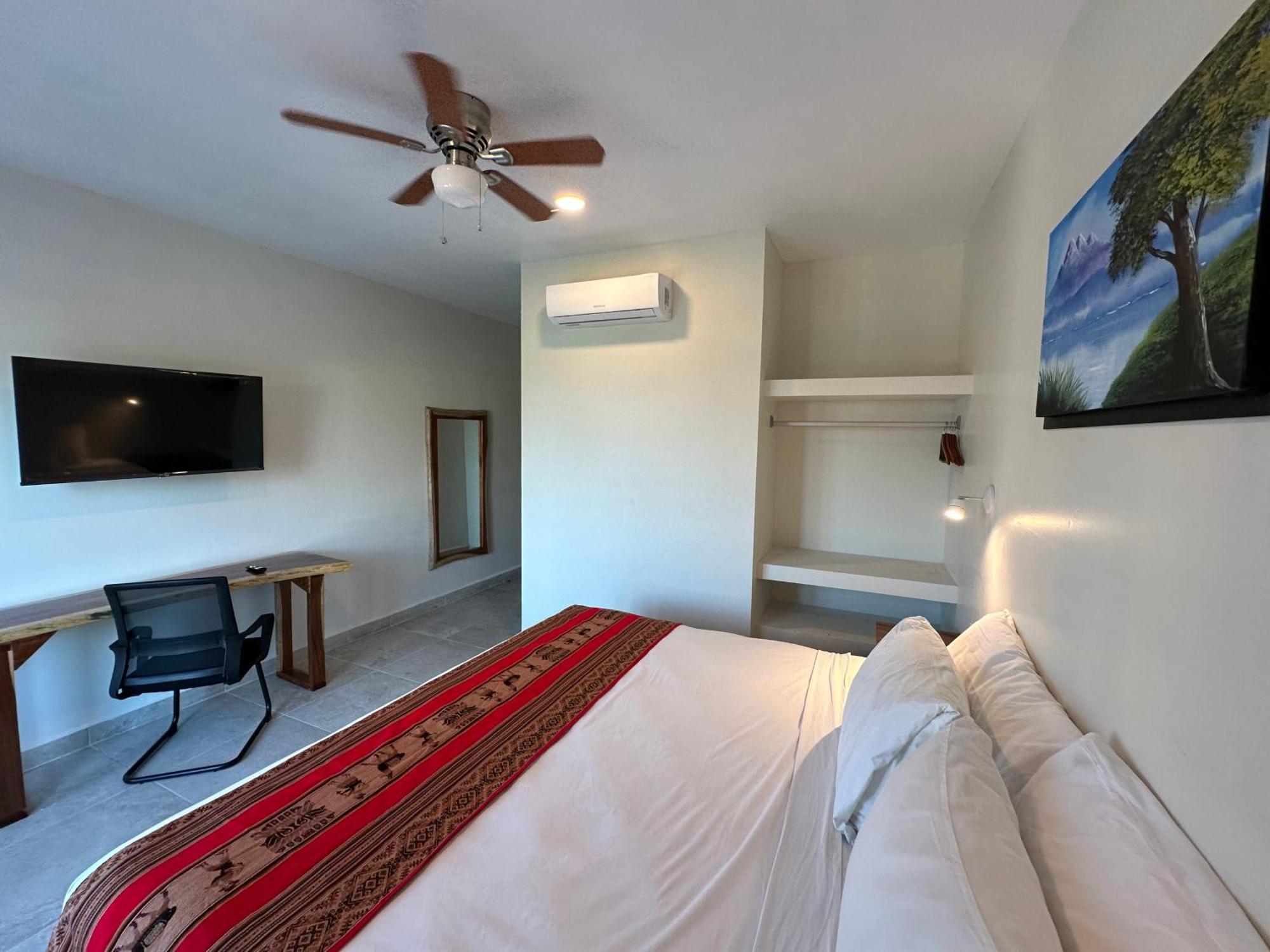 Oneiro Suites With Sea View Mahahual Extérieur photo