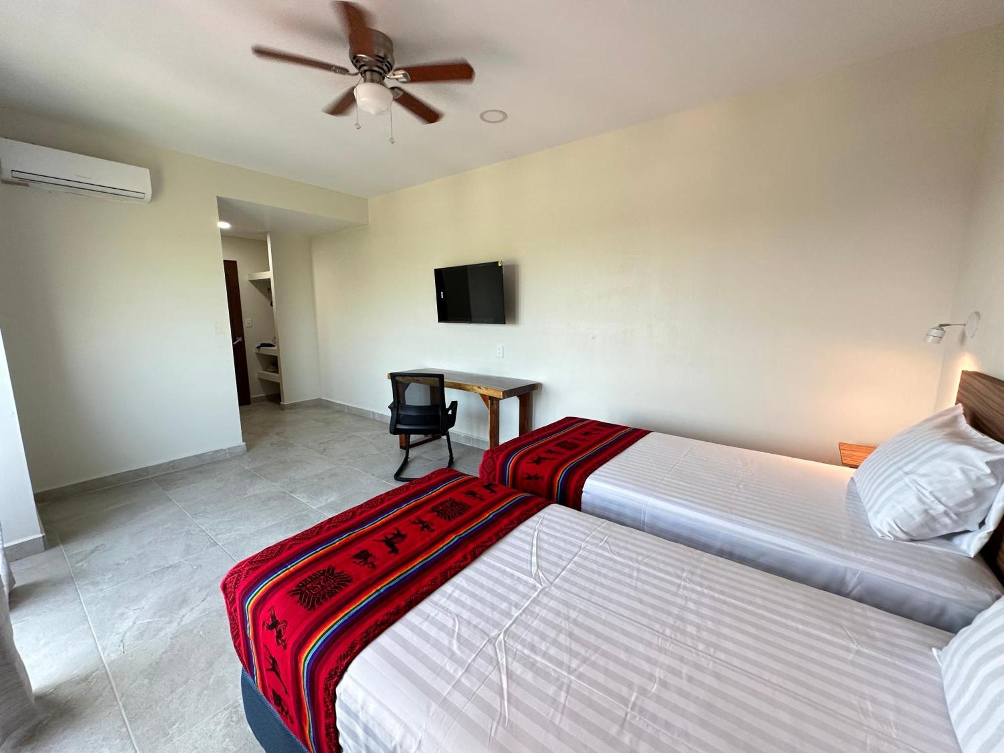 Oneiro Suites With Sea View Mahahual Extérieur photo
